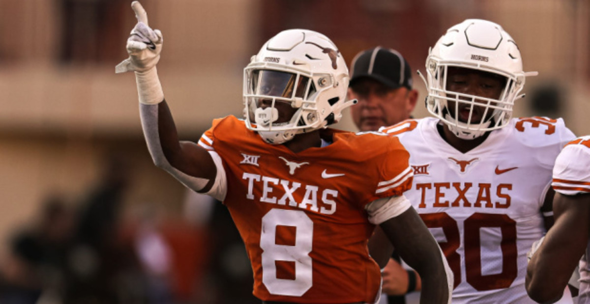 xavier worthy texas football